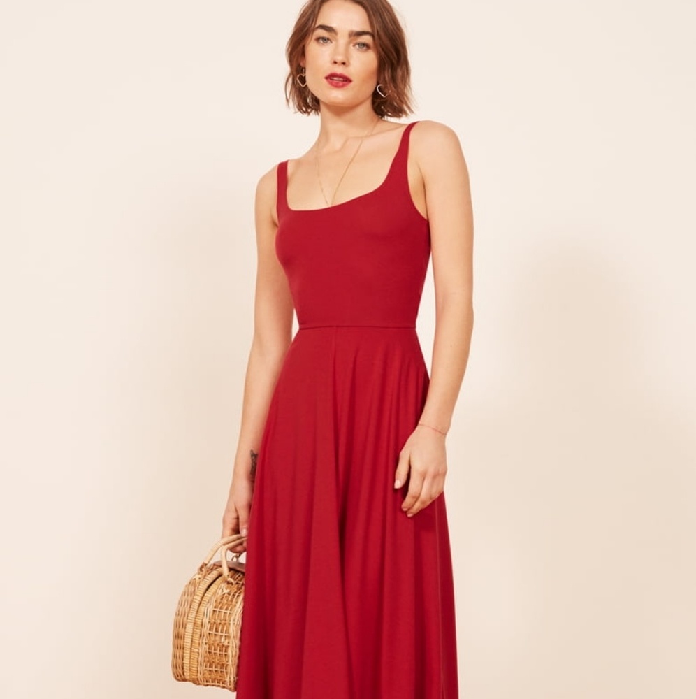 Reformation Rou Dress Small (Color Cherry)